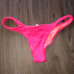 Cheeky bikini bottom